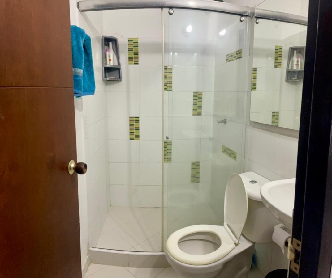 Hostal Roma Villavicencio Bagian luar foto
